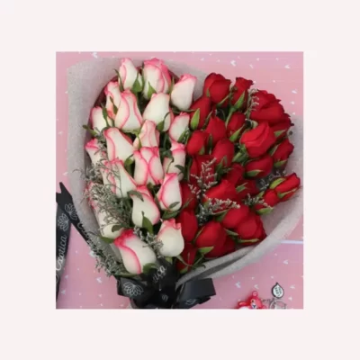 Hand Bunches 20 Red & 20 Jumilia Roses