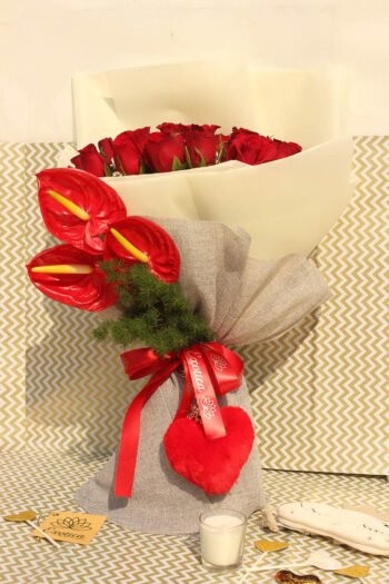 Hand Bunches 40 Red Roses & 3 Anthuriums