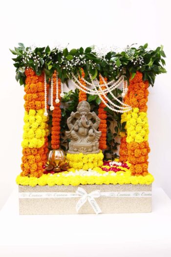 Fresh Flowers Ganeshji Mandap