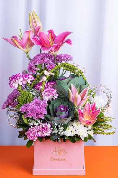 Box Arrangements Flower Box Of Pink Oriental Lily With Purple Shaded Carnation